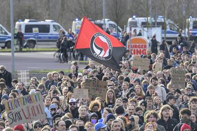 GER, Halle an der Saale, Messe, Gegen - Demo zu Veranstaltung der AFD auf dem Messegelaende mit Alice Weidel, 25.01.25,-stock-photo