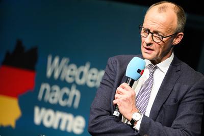 CDU Kanzlerkandidat Friedrich Merz macht Wahlkampf-stock-foto