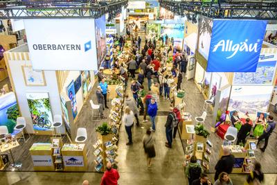 Auf der Messe CMT in Stuttgart-stock-foto
