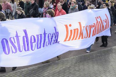 GER, Halle an der Saale, Messe, Gegen - Demo zu Veranstaltung der AFD auf dem Messegelaende mit Alice Weidel, 25.01.25,-stock-photo
