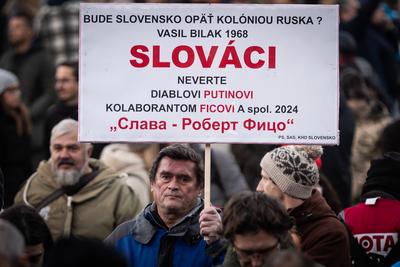 SLOVAKIA ANTI-GOVERNMENT PROTEST-stock-foto