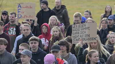 GER, Halle an der Saale, Messe, Gegen - Demo zu Veranstaltung der AFD auf dem Messegelaende mit Alice Weidel, 25.01.25,-stock-photo