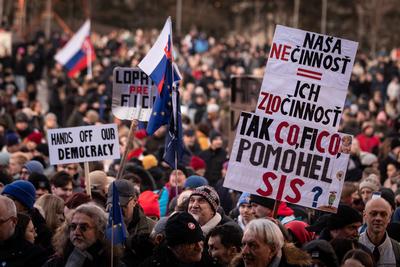 SLOVAKIA ANTI-GOVERNMENT PROTEST-stock-foto
