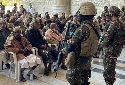 Houthis unilaterally release 153 war prisoners in Sana'a --stock-photo