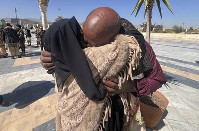 Houthis unilaterally release 153 war prisoners in Sana'a --stock-photo