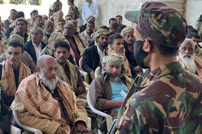 Houthis unilaterally release 153 war prisoners in Sana'a --stock-photo