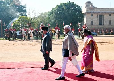 Ceremonial Reception Of Indonesian President Prabowo Subianto At Rashtrapati Bhawan-stock-foto