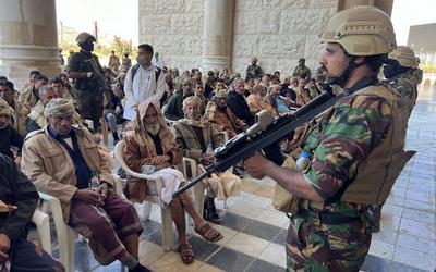 Houthis unilaterally release 153 war prisoners in Sana'a --stock-photo