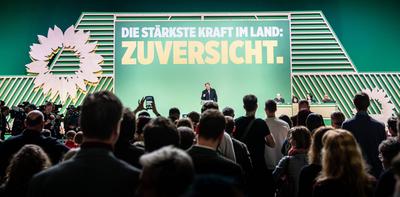 Bundesdelegiertenkonferenz von B?ndnis 90/Die Gr?nen vor der Bundestagswahl 2025 ? Robert Habeck, Kanzlerkandidat und Bundeswirtschaftsminister w?hrend seiner Rede vor dem kleinen Parteitag-stock-photo