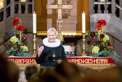 Christiane Tietz als Kirchenpraesidentin der EKHN eingefuehrt-stock-foto