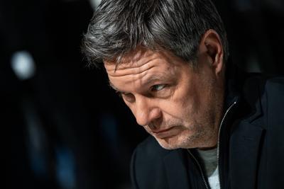 Bundesdelegiertenkonferenz von B?ndnis 90/Die Gr?nen vor der Bundestagswahl 2025 ? Bundeswirtschaftsminister und Kanzlerkandidat Robert Habeck-stock-foto