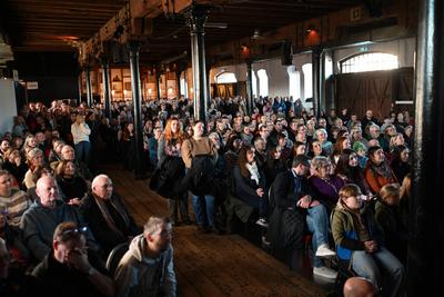 Zeitzeuge Albrecht Weinberg erz?hlt vom Holocaust.-stock-foto