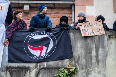 Aschaffenburg, Bavaria, Germany - January 26, 2025: Demo against right-wing extremism in Aschaffenburg, counter-demonstr-stock-foto