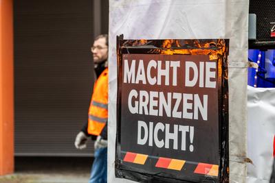 Aschaffenburg, Bavaria, Germany - January 26, 2025: Demonstration and march after knife attack against current governmen-stock-foto