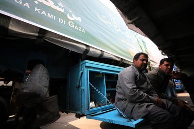 Egypt  launching the largest comprehensive humanitarian aid convoy to Palestines in Gaza Strip.-stock-foto