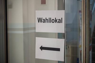 Hartha - Mittelsachsen w?hlt neuen Landrat: Wer folgt auf Dirk Neubauer?-stock-photo