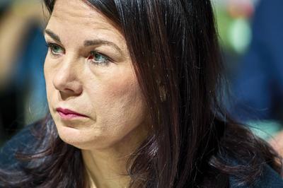 Bundesdelegiertenkonferenz 2025: Annalena Baerbock-stock-foto