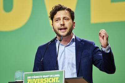Bundesdelegiertenkonferenz 2025: Felix Banaszak-stock-foto