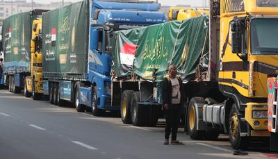 Egypt  launching the largest comprehensive humanitarian aid convoy to Palestines in Gaza Strip.-stock-foto