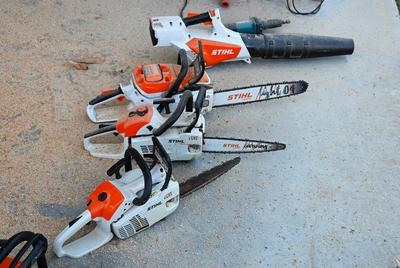 Die Stihl Holding AG und Co KG ist ein in ?ber 160 L?ndern t?tiges deutsches Industrieunternehmen mit Hauptsitz in Waibl-stock-foto