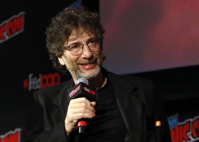 Dark Horse Comics Drops Neil Gaiman After Sexual Assault Allegations-stock-foto
