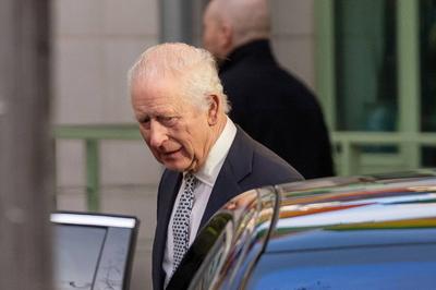 KING CHARLES III IN JEWISH COMMUNITY CENTRE-stock-foto