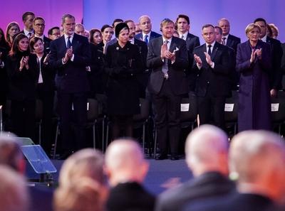 Royal Couple and Princess of Orange at the Auschwitz commemoration, Auschwitz, The Netherlands-stock-foto