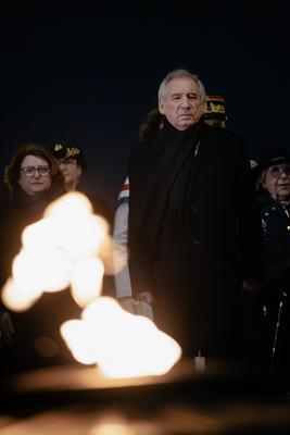 Rekindling the Flame ceremony at the Tomb of the Unknow Soldier on the 80th anniversary of the liberation of Auschwitz Birkenau-stock-photo