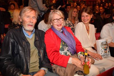 Horst Janson mit Ehefrau Hella und Tochter Laura / Premiere / Circus Roncalli - All for All for All / Werksviertel / M?n-stock-foto