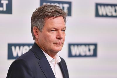 Berlin, Deutschland, 28.01.2025: Axel-Springer-Haus: Welt-Wirtschaftsgipfel: Bundesminister f?r Wirtschaft und Klimaschu-stock-foto