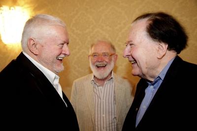 Peter Kubelka Kurt Schwertsik und Gerhard R?hm bei der Verleihung des Goldenen Ehrenzeichens des La-stock-photo