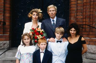 Zwei Halbe sind noch lange kein Ganzes Zwei Halbe sind noch lange kein Ganzes, Fernsehserie, Deutschland 1993, Darstell-stock-photo