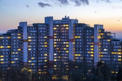 Hochh?user im Wohnpark Bensberg, Bergisch-Gladbach, 18 st?ckige Wohnsiedlung mit ?ber 900 Wohnungen auf 7 Geb?udekomplex-stock-foto