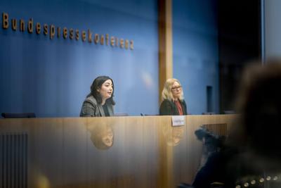 News Bilder des Tages Staatsministerin Reem Alabali-Radovan (SPD), MdB, Beauftragte der Bundesregierung fâˆöÂºr Migratio-stock-foto