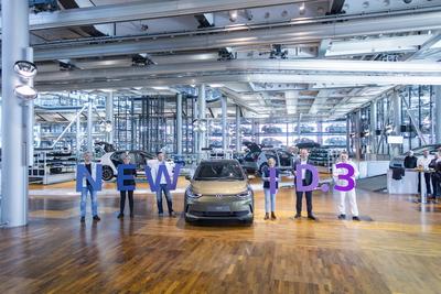 News Themen der Woche KW09 Vorstellung der ID3 NEW von VW Anlässlich der digitalen Weltpremiere des ID.3 NEW, welcher in-stock-foto