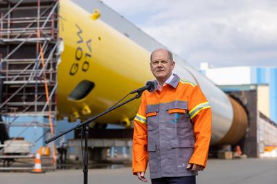 News Themen der Woche KW19 News Bilder des Tages  Nordenham, Niedersachsen, DEU, 12.05.2023, Bundeskanzler Olaf Scholz s-stock-foto