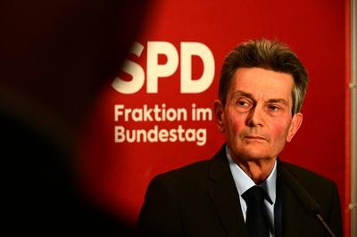 Rolf M?tzenich (SPD)Dienstagsstatement 28. Januar-stock-foto
