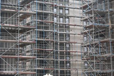 Blick am Freitag (02.02.2024) im Stadtteil Lichtenhagen der Hanse- und Universit?tsstadt Rostock auf eine Wohnungsbauste-stock-foto