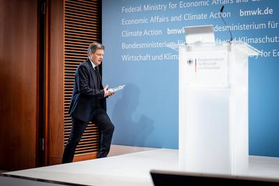 Vorstellung Jahreswirtschaftsbericht 2025 durch Robert Habeck, Bundesminister f?r Wirtschaft und Klimaschutz-stock-foto