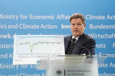 Vorstellung des Jahreswirtschaftsberichts 2025 durch Wirtschsftsminister Habeck-stock-foto