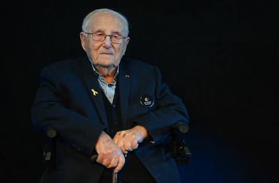 Zeitzeuge Albrecht Weinberg erz?hlt vom Holocaust.-stock-foto