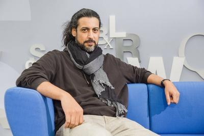 Leipziger Buchmesse 2016 Schriftsteller Abbas Khider mit seinem Buch Ohrfeige am 18 03 2016 auf der-stock-foto