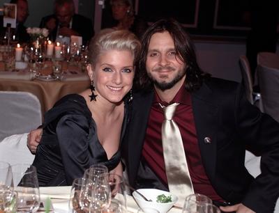 S?ngerin Jeanette Biedermann mit ihrem Freund J?rg Weisselberg (beide GER) anl?sslich der Verleihung des Deutschen Fern-stock-foto