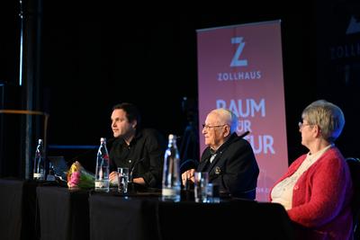 Zeitzeuge Albrecht Weinberg erz?hlt vom Holocaust.-stock-foto