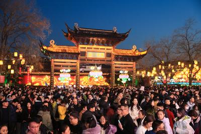 Confucius Temple Tour in Nanjing-stock-photo