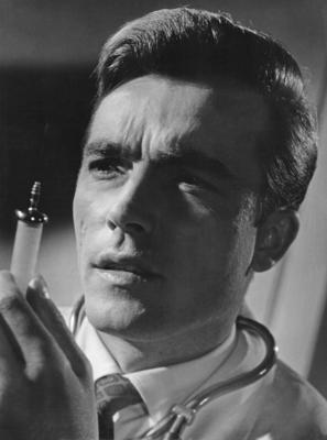 Erik Schumann, deutscher Schauspieler und Synchronsprecher, im Spielfilm Himmel ohne Sterne , Deutschland 1955. German a-stock-foto