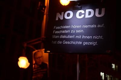 Anti-CDU-Demo vor dem KAH-stock-foto