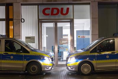 Demonstration gegen Friedrich Merz gegen die CDU und AFD in Dortmund.-stock-foto
