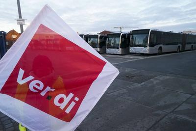 Warnstreik VHH Busfahrer-stock-photo