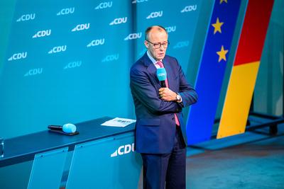 GER, Thueringen, CDU Deutschland, Wahlkampftour mit Friedrich Merz MdB, Kanzlerkandidat der Union in Erfurt , Politik, Freitag, 31.01.2025, 19.30 Uhr-stock-foto